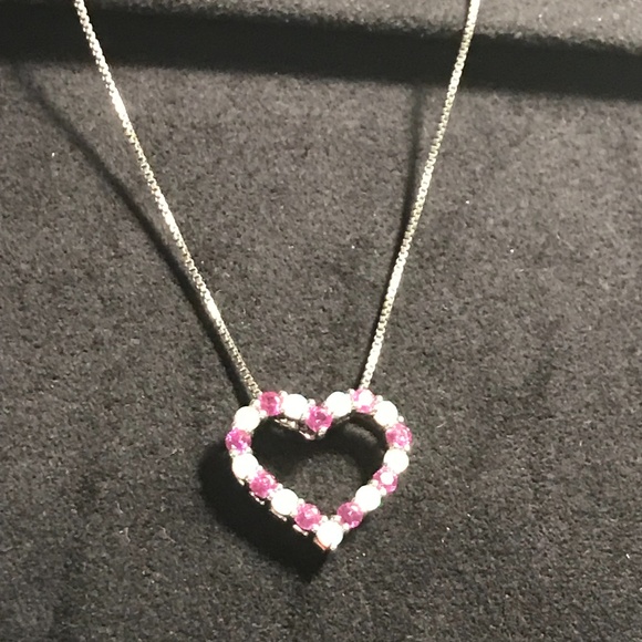 Heart Pendant Necklace - 18 inch chain, 925 sterling silver - Picture 13 of 15